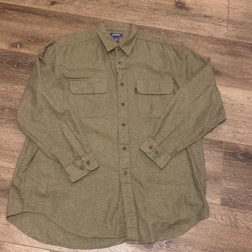 IZOD‎ button up